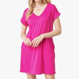 Entro Fuchsia V-Neck Short-Sleeve Pocket Mini Dress